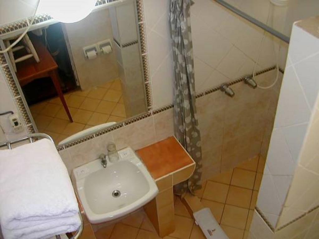 Hotel Don Carlos Puerto Maldonado Pokój zdjęcie